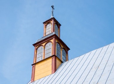 Veiviržėnų bažnyčia ir varpinė